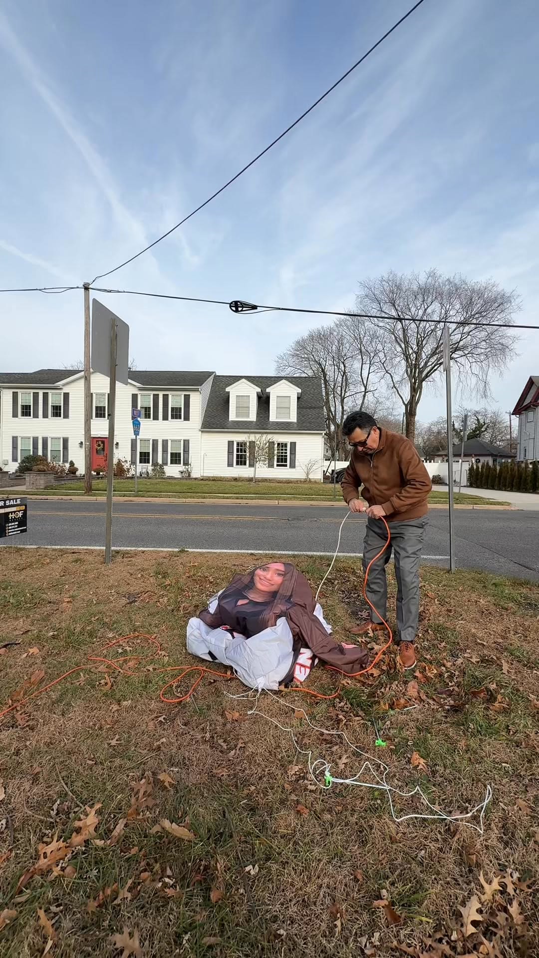 Inflatable Sign Fainted, Open House 1–3 PM | Swipefile