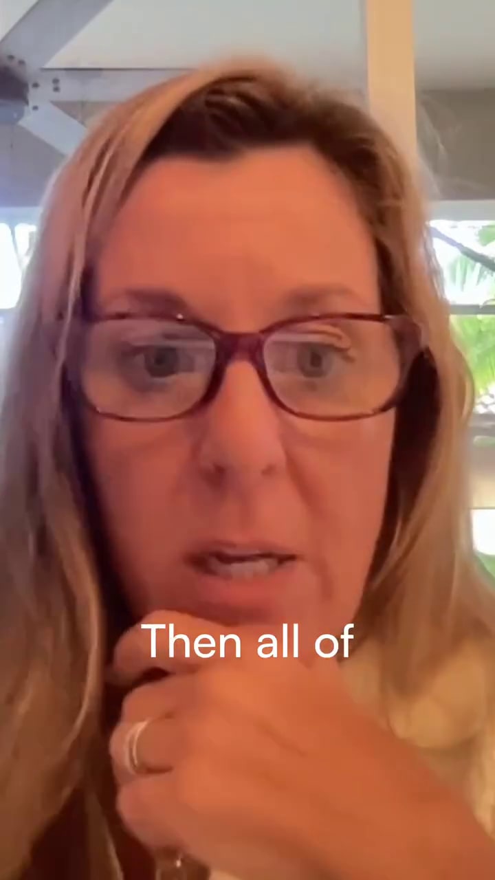 one-second-hook-that-halts-scrollers-video-cover